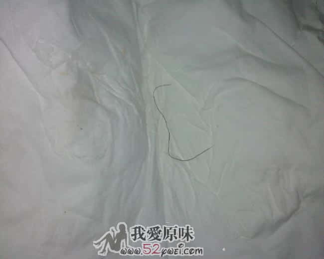 宿舍女厕搞到的  呵呵  好危险  那女的20多岁 挺