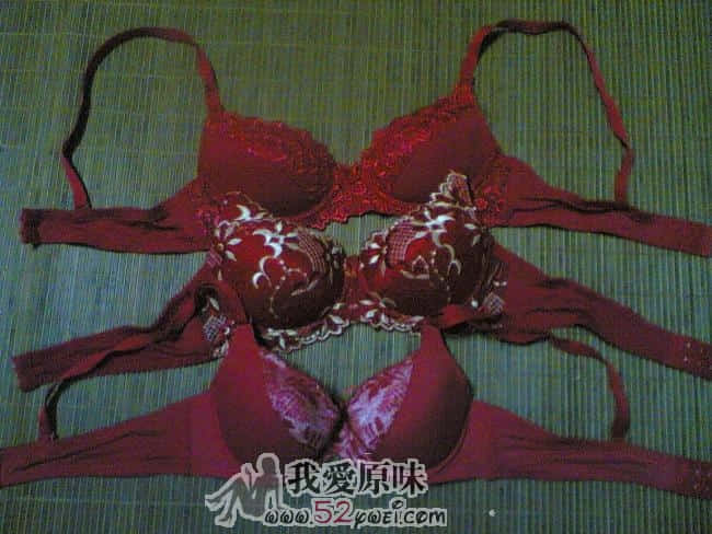 这3件就中间得来不易，翻墙爬楼才得来的 。