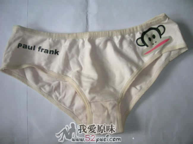 正面，裆部有点黄