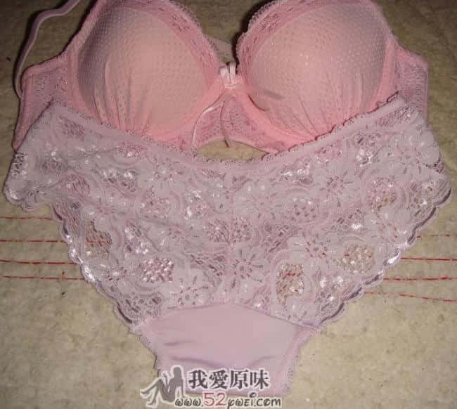 很性感的蕾丝套，每次看了都想射