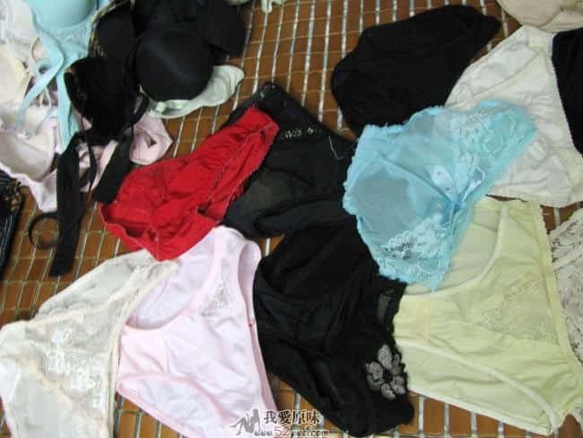 蓝色内内超薄！
