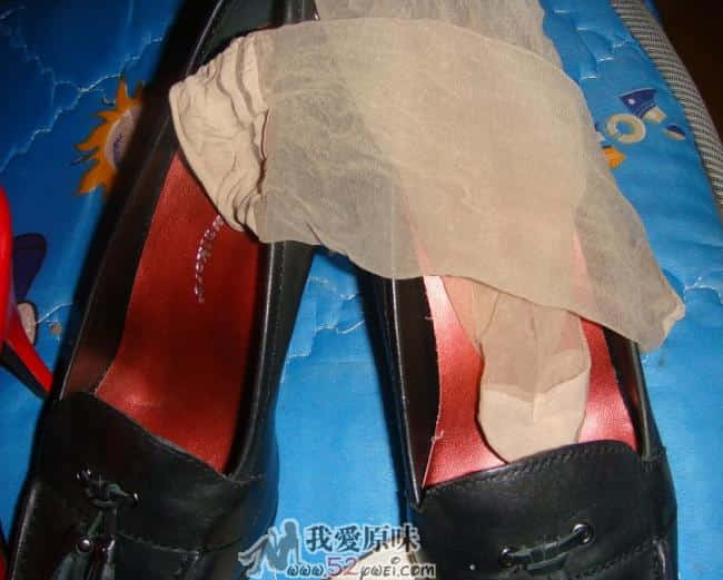 少妇.jpg